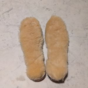 SHEEPSKIN INSOLE w/ memory foam for comfort, sz 7, 37 female, never used